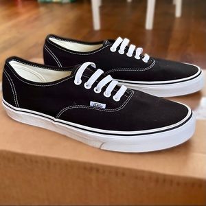 Laced Low-Top Black Vans Men’s Size 11